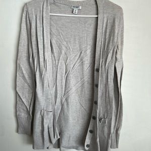 Grey cardigan